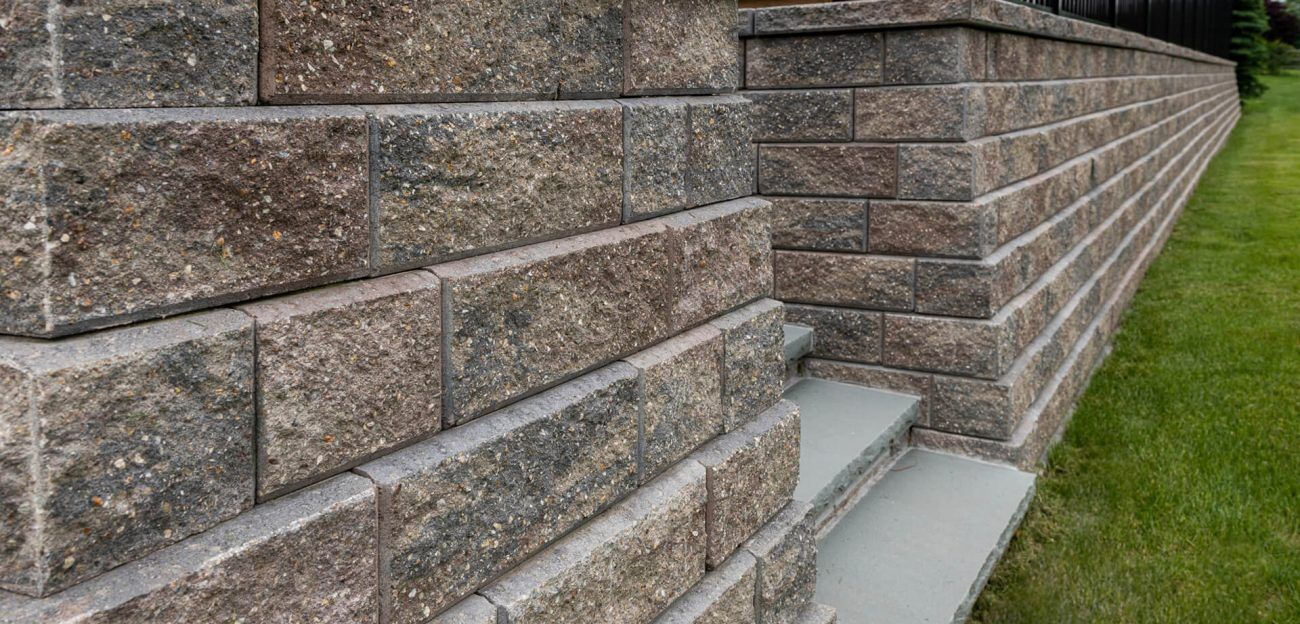 Block retaining wall installation